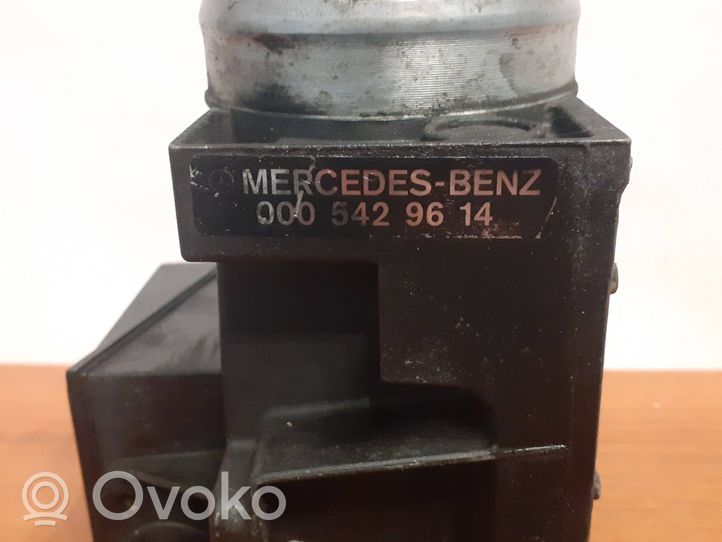 Mercedes-Benz S W140 Przepływomierz masowy powietrza MAF 0281002077