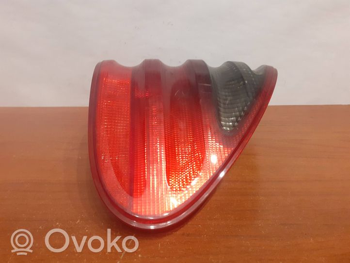 Mercedes-Benz E W210 Lampa tylna A2108206864