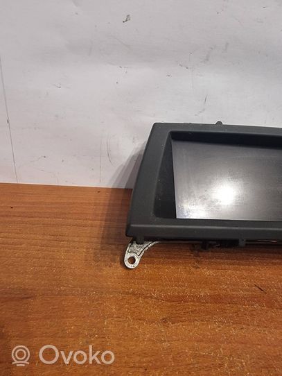 BMW X5 E70 Monitor / wyświetlacz / ekran 13138361