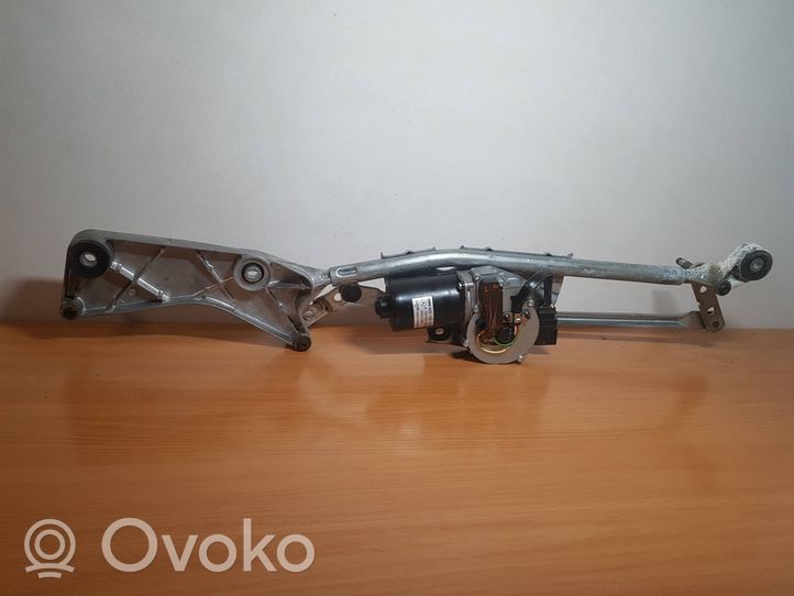 Mercedes-Benz GL X166 Front wiper linkage A1668202840