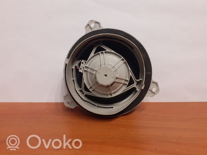 Lexus CT 200H Takaoven kaiutin 8616076080