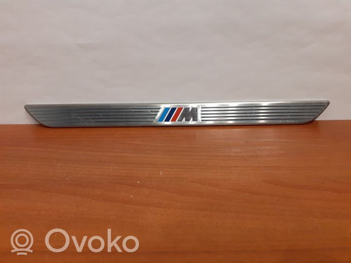 BMW X5 E70 Side skirt rear trim 7172341