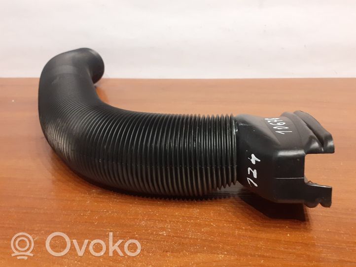 Mercedes-Benz E W124 Air intake hose/pipe 1248310846