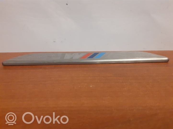 BMW X5 E70 Side skirt rear trim 7205265