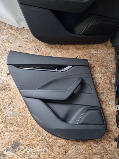 Maserati Levante Juego del asiento 