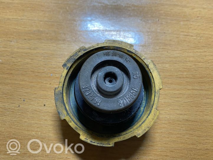 Opel Vectra C Vase d'expansion / bouchon de réservoir de liquide de refroidissement 9202799