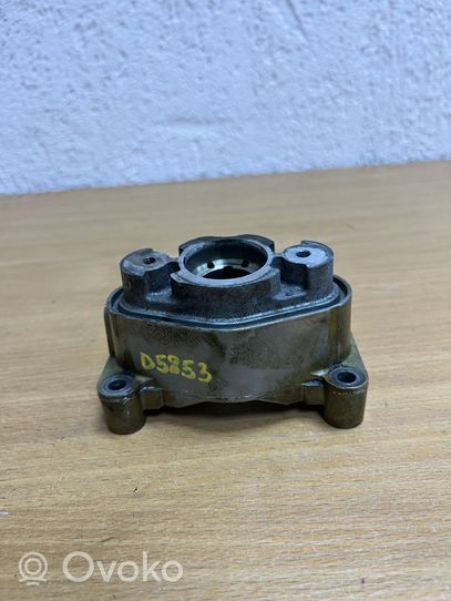 BMW 7 F01 F02 F03 F04 Altra parte del motore 7567866