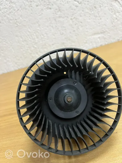 BMW 3 E46 Ventilateur, condenseur de climatisation 0130101100