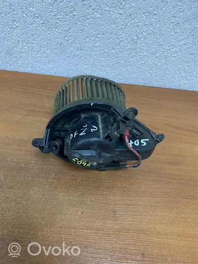 Peugeot 405 Ventilateur, condenseur de climatisation 8041217847