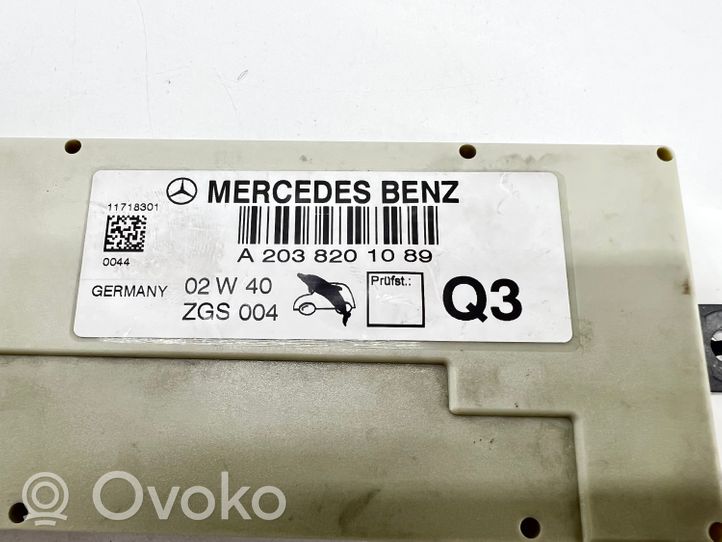 Mercedes-Benz C W203 Module unité de contrôle d'antenne A2038201089