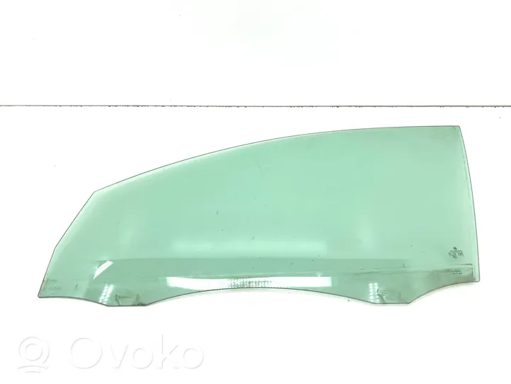 Volkswagen Golf VI Front door window glass four-door 