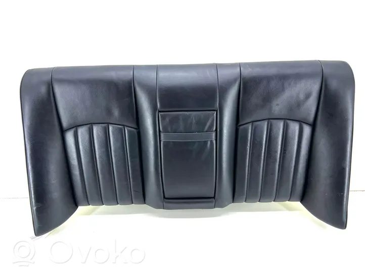 Mercedes-Benz CLS C219 Rear seat A2199200116