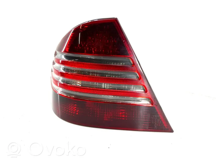 Mercedes-Benz S W220 Lampa tylna 084401919