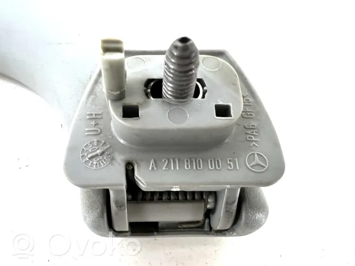 Mercedes-Benz E W211 Un set di maniglie per il soffitto A2118100051