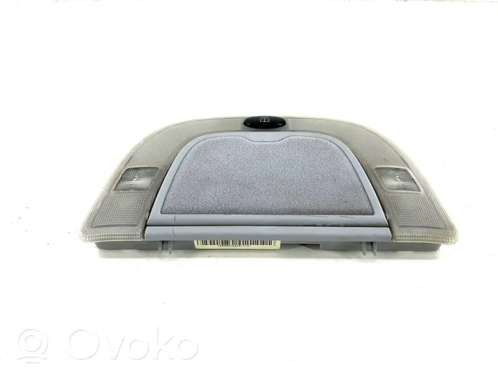 Mercedes-Benz S W220 Lampka podsufitki tylna A2208200301