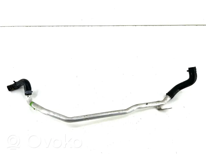 Mercedes-Benz C W204 Tubo flessibile del liquido di raffreddamento del motore A2048302496