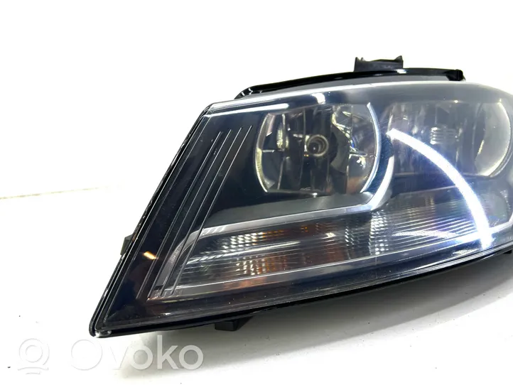 Audi A3 S3 A3 Sportback 8P Lampa przednia 8P0941003