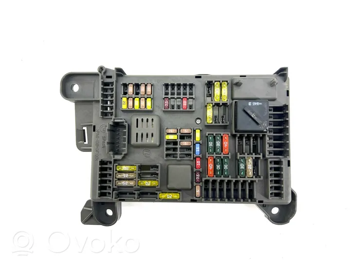 BMW X5 E70 Module de fusibles 6931687