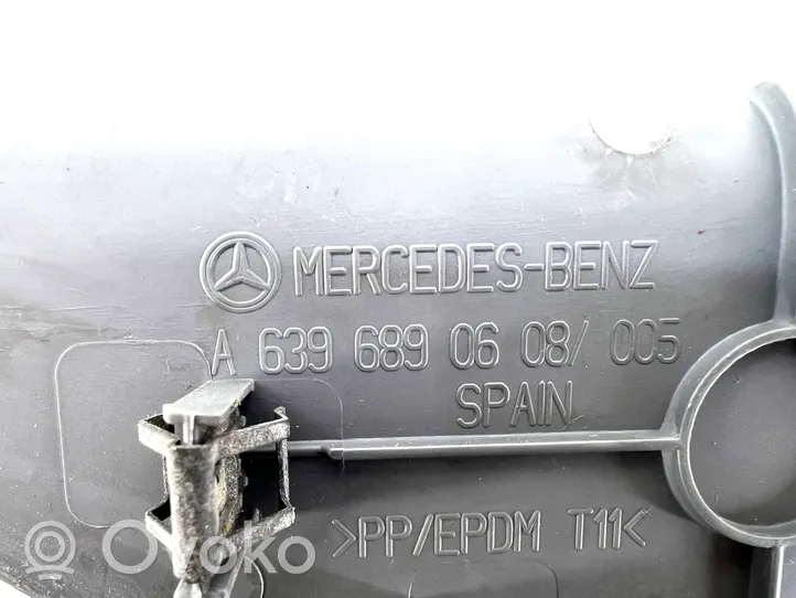 Mercedes-Benz Vito Viano W639 Kojelaudan sivupäätyverhoilu A6396890608
