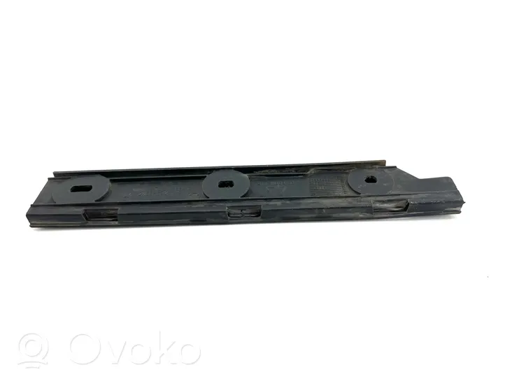 Mercedes-Benz Vito Viano W639 Support de pare-chocs arrière A6398850256