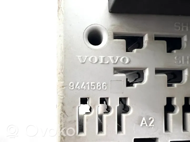 Volvo XC90 Module de fusibles 30657428