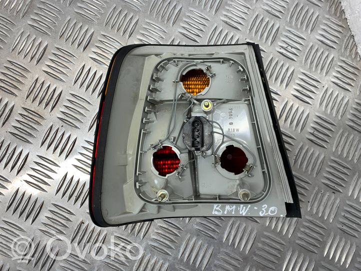 BMW 5 E34 Lampa tylna 63215R6