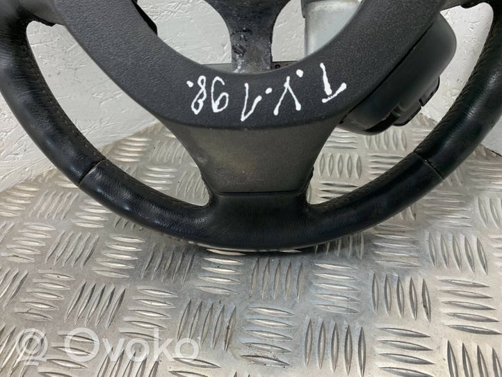 Toyota Yaris Steering wheel 16629904