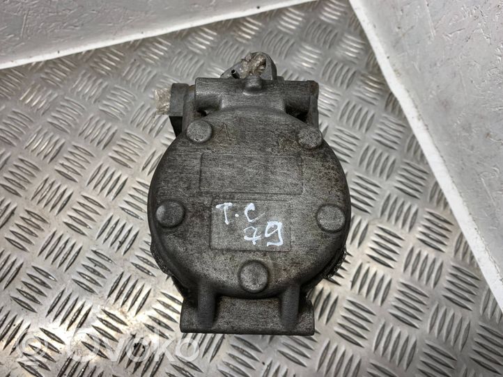 Toyota Carina T190 Ilmastointilaitteen kompressorin pumppu (A/C) R134A