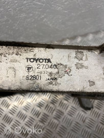 Toyota RAV 4 (XA20) Starpdzesētāja radiators 27040332