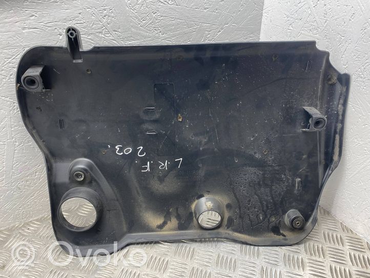 Land Rover Freelander 2 - LR2 Variklio dangtis (apdaila) 0111189B