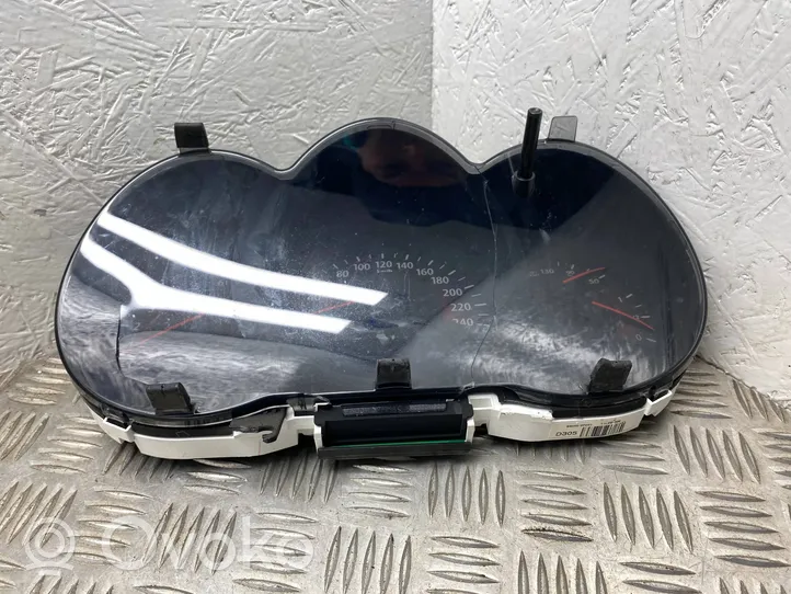 KIA Sorento Speedometer (instrument cluster) 940332P051