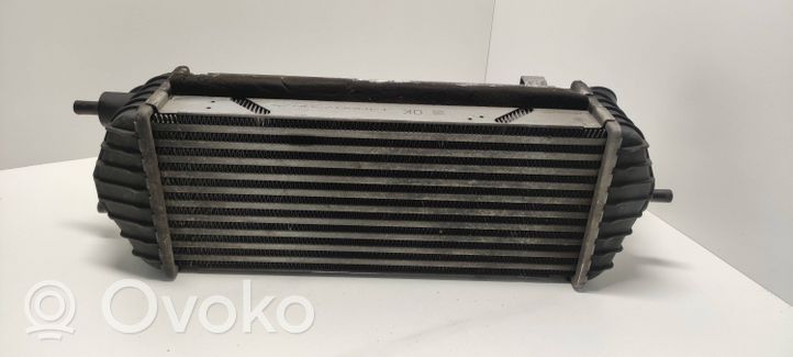 Hyundai ix35 Interkūlerio radiatorius 14060720825