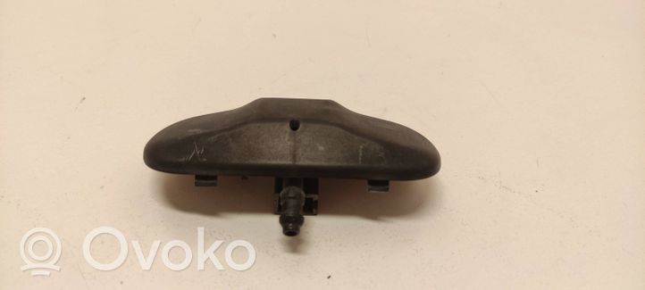 Volkswagen Tiguan Dysza spryskiwacza szyby przedniej / czołowej 5M0955985C