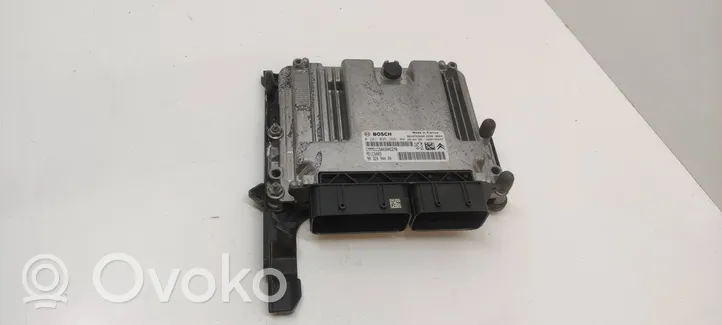 Citroen C5 Aircross Calculateur moteur ECU 9818703480