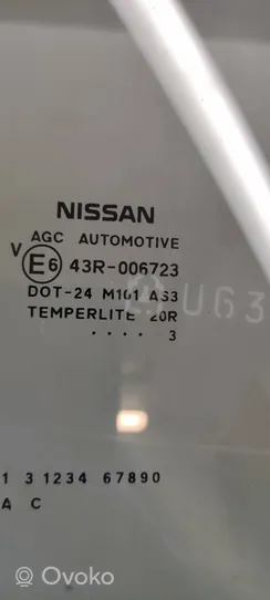 Nissan Juke I F15 Takaoven ikkunalasi E72900881