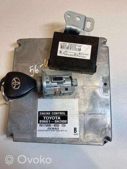 Toyota Hilux (AN10, AN20, AN30) Kit centralina motore ECU e serratura 896610KD00