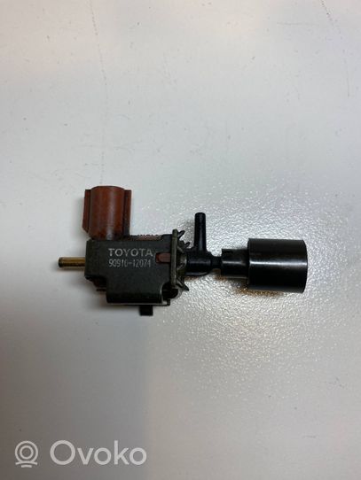 Toyota Land Cruiser (J120) Solenoidinis vožtuvas 9091012080