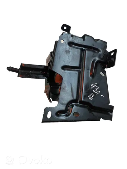 Ford Transit Bracket in trunk/boot GK21V020074