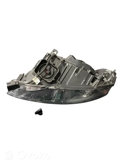 Volvo XC60 Lampa przednia 31395897