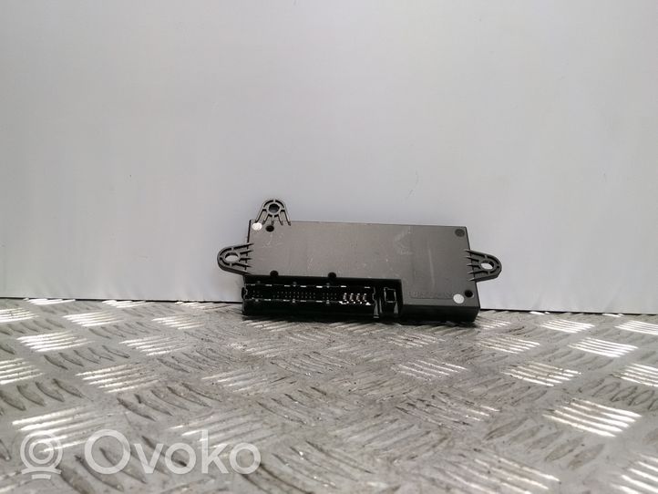 Mercedes-Benz GL X166 Piekares vadības bloks A1669009518