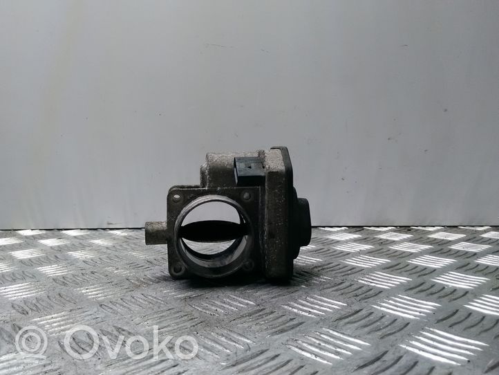 Volkswagen Golf V Valvola corpo farfallato elettrica 038128063J