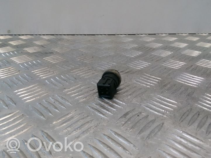 Renault Megane II Dzesēšanas šķidruma temperatūras sensors 7700105087