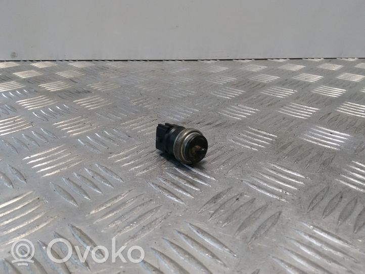 Renault Megane II Czujnik temperatury płynu chłodzącego 7700105087