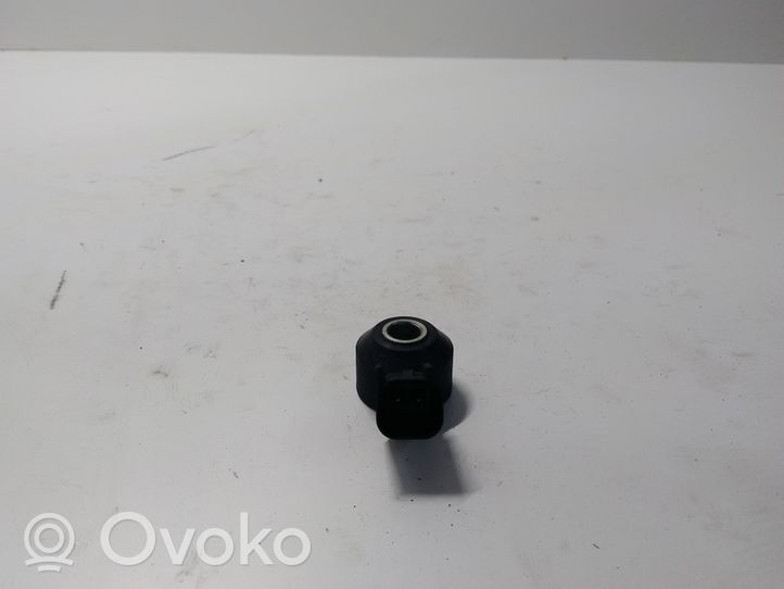 Ford Mondeo Mk III Detonation knock sensor 1N1A12A699AA