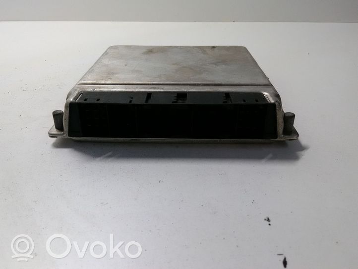 Mercedes-Benz ML W163 Calculateur moteur ECU A6121533279