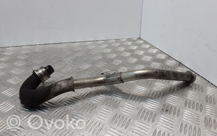 Ford Focus Tuyau de raccordement solide EGR 9646762780