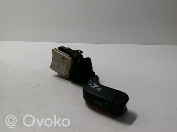 Opel Agila A Manetka / Przełącznik kierunkowskazów 90221174