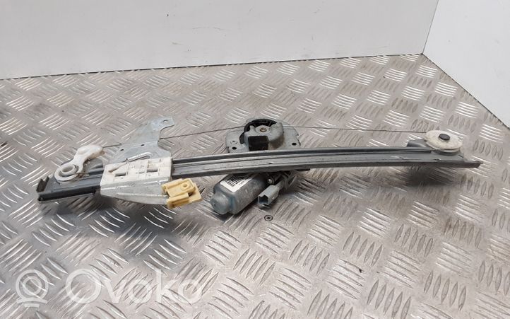 Toyota Aygo AB10 Elektryczny podnośnik szyby drzwi przednich 118671