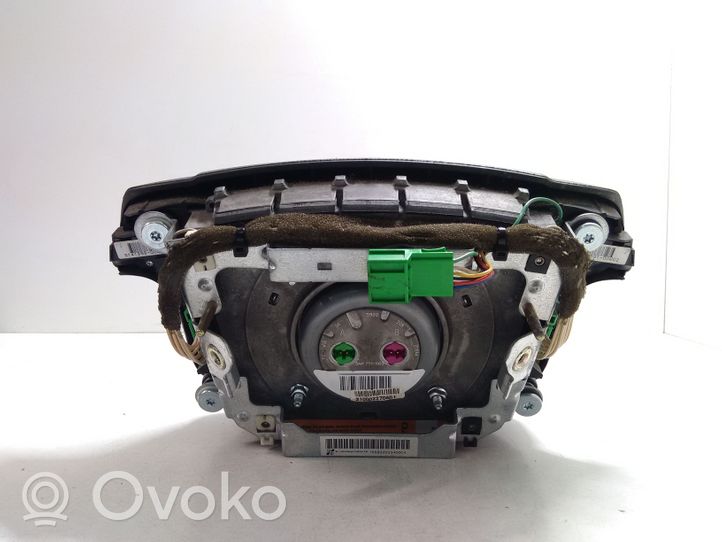 Volvo V70 Ohjauspyörän turvatyyny 8626841
