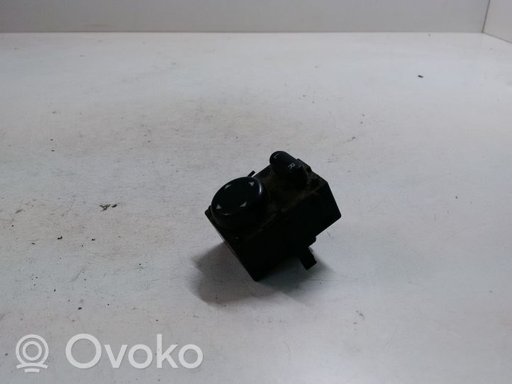 Mercedes-Benz Vito Viano W638 Interruptor del espejo lateral A0045459207